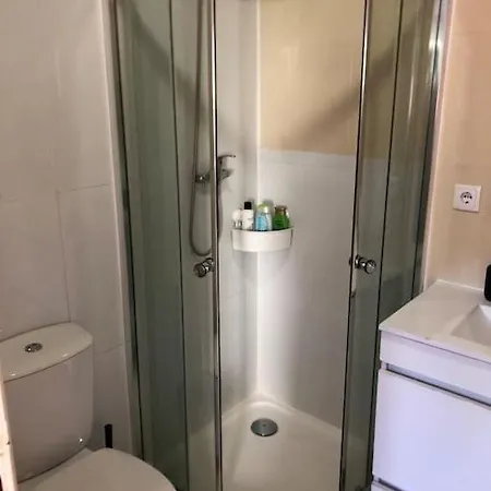 Sunny Two Bedroom شقة Lisboa